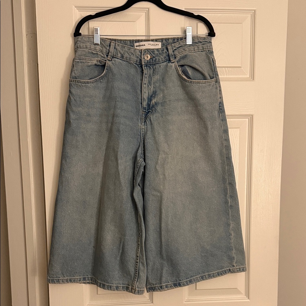Baggy denim Bermuda shorts